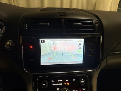 2017 Lincoln Continental Select