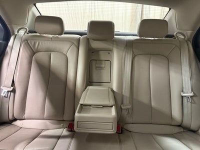 2017 Lincoln Continental Select