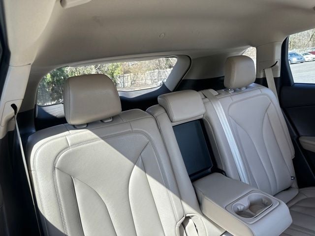 2022 Lincoln Nautilus Standard