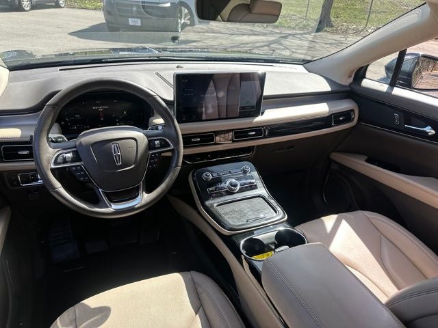 2022 Lincoln Nautilus Standard