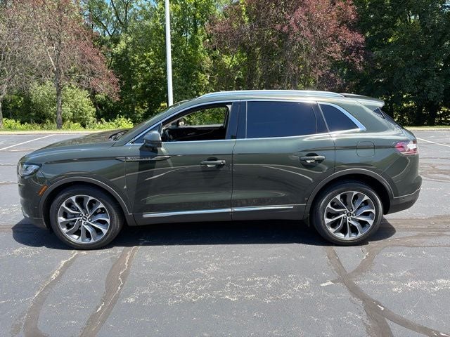 2022 Lincoln Nautilus Reserve