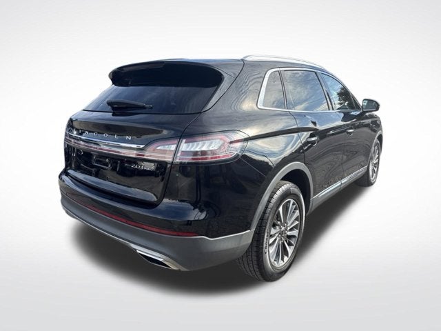 2019 Lincoln Nautilus Select