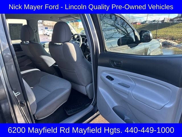 2015 Toyota Tacoma Base V6