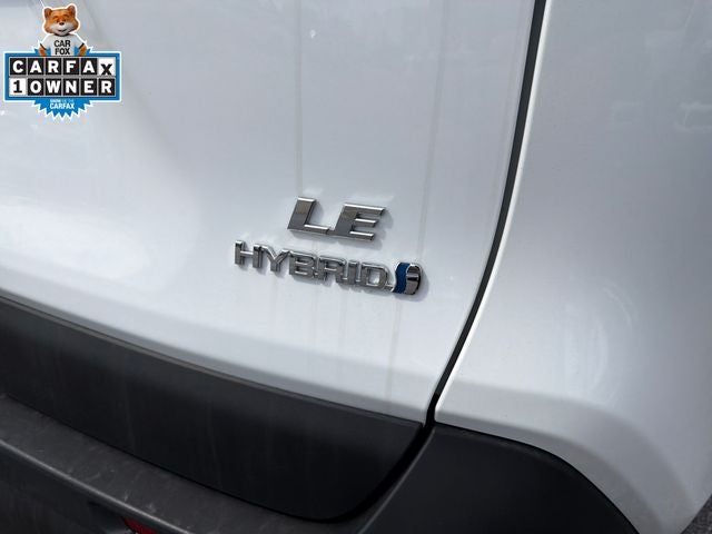 2022 Toyota RAV4 Hybrid LE