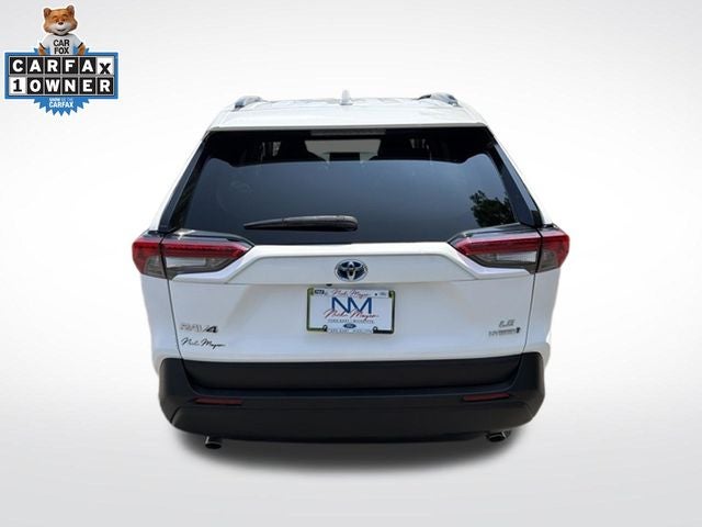 2022 Toyota RAV4 Hybrid LE