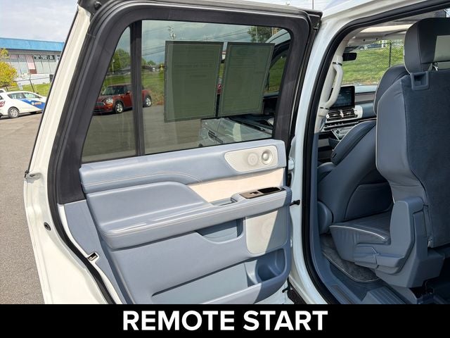 2021 Lincoln Navigator L Black Label