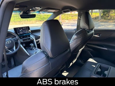 2022 Toyota Venza XLE