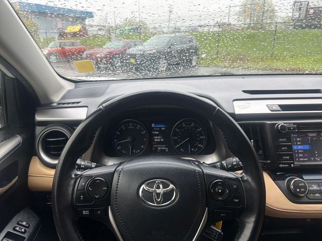 2017 Toyota RAV4 XLE