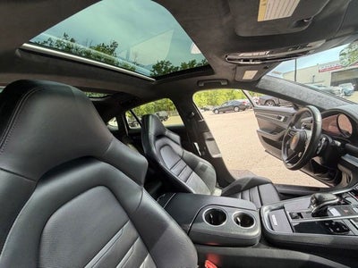2021 Porsche Panamera GTS