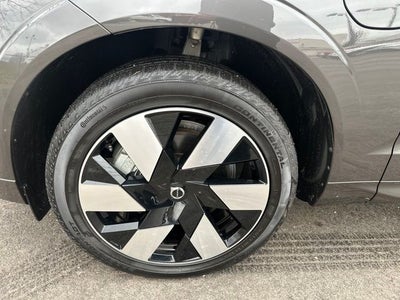 2025 Volvo XC60 Plug-In Hybrid T8 Plus