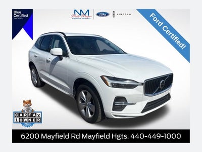 2022 Volvo XC60 B5 Momentum