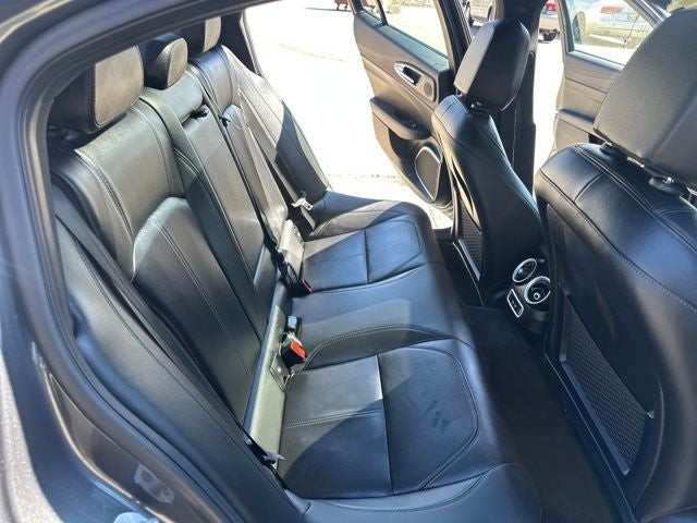 2023 Alfa Romeo Giulia Ti