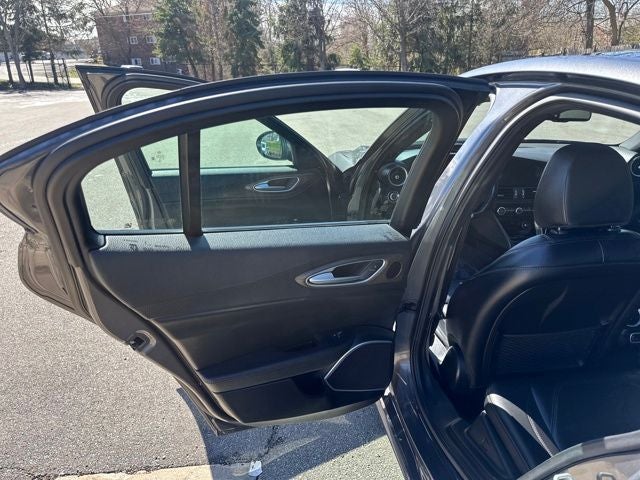 2023 Alfa Romeo Giulia Ti