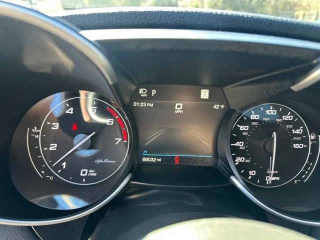 2023 Alfa Romeo Giulia Ti