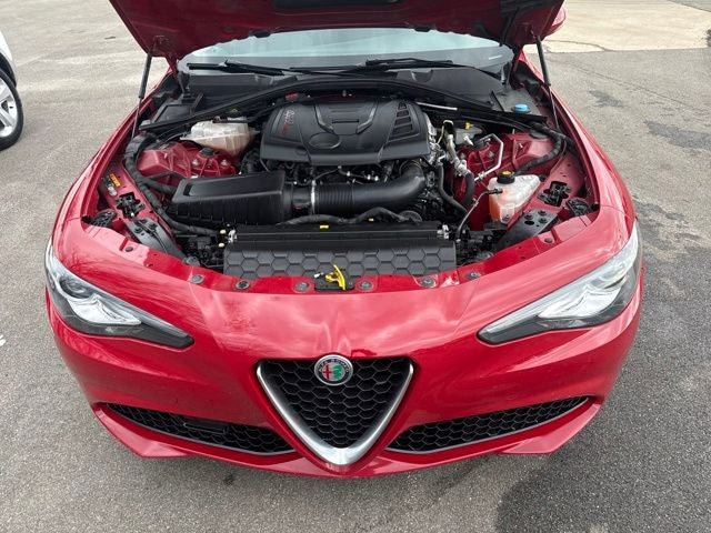 2021 Alfa Romeo Giulia Base