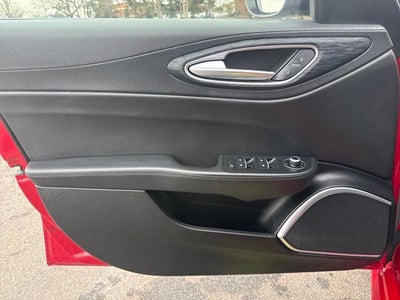 2021 Alfa Romeo Giulia Base