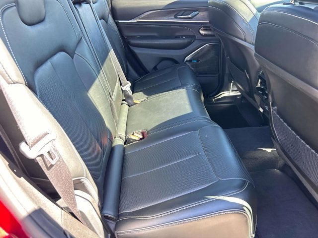 2024 Jeep Grand Cherokee 4xe Overland