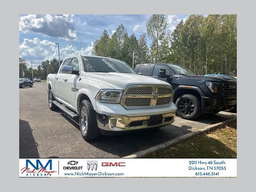 2017 RAM 1500 Laramie Crew Cab 4x4 5'7" Box