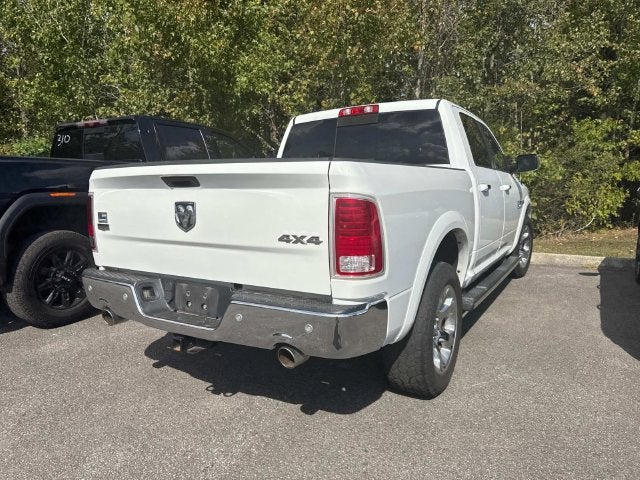 2017 RAM 1500 Laramie Crew Cab 4x4 5'7" Box
