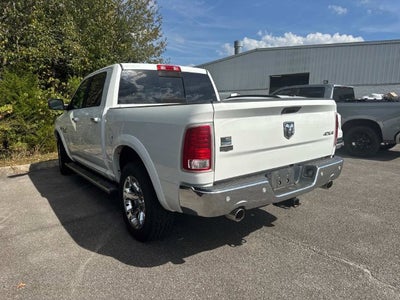 2017 RAM 1500 Laramie Crew Cab 4x4 5'7" Box