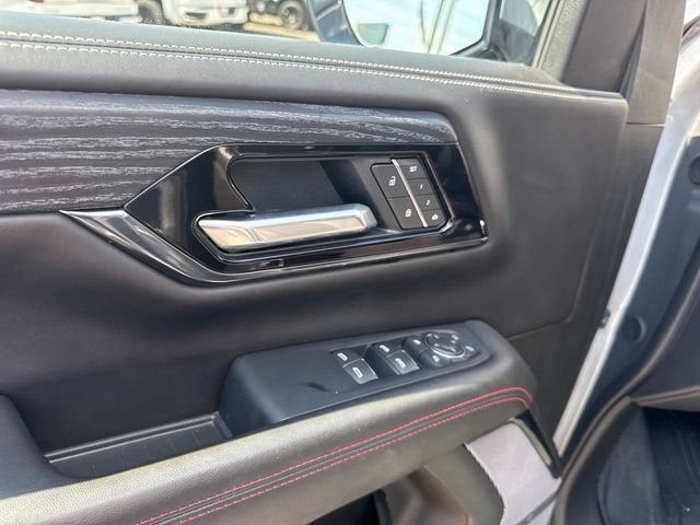 2025 GMC Yukon AT4 Ultimate