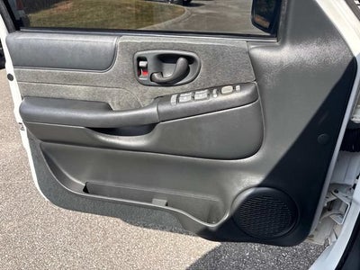 2002 Chevrolet Blazer LS