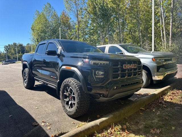 2025 GMC Canyon AT4