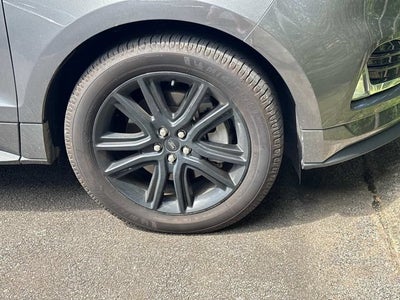 2021 Ford Edge ST-Line