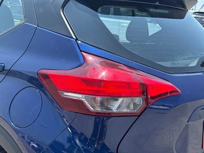 2019 Nissan Kicks SR