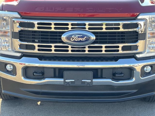 2025 Ford Super Duty F-550 DRW XL