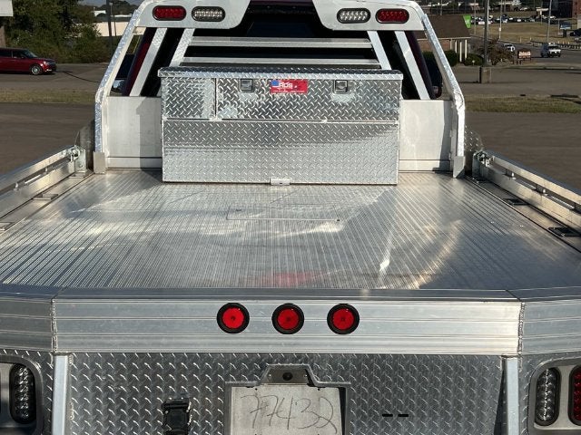 2025 Ford Super Duty F-550 DRW XL