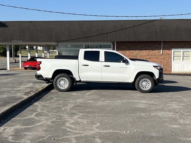 2024 Chevrolet Colorado WT