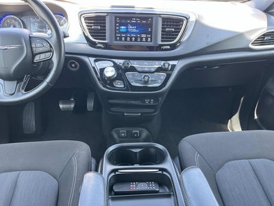 2020 Chrysler Pacifica Touring