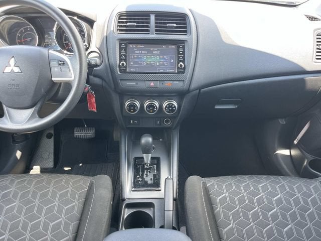 2024 Mitsubishi Outlander Sport S