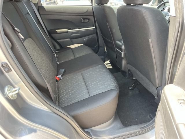 2024 Mitsubishi Outlander Sport S