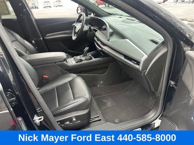 2025 Cadillac XT4 Premium Luxury