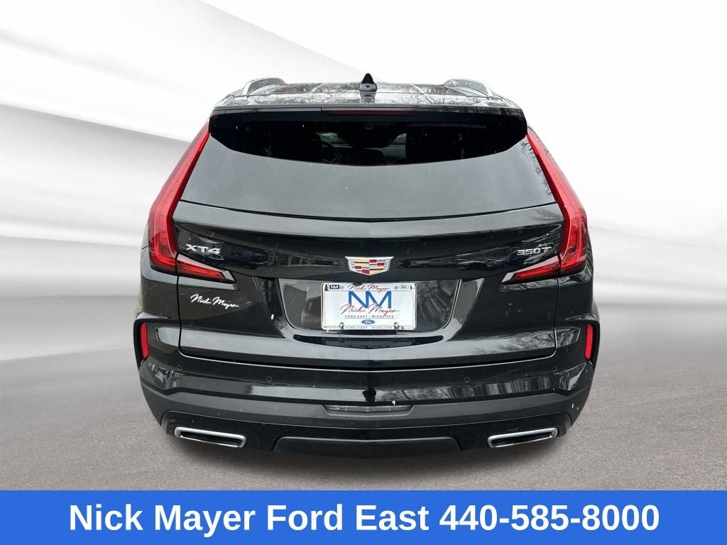 2025 Cadillac XT4 Premium Luxury