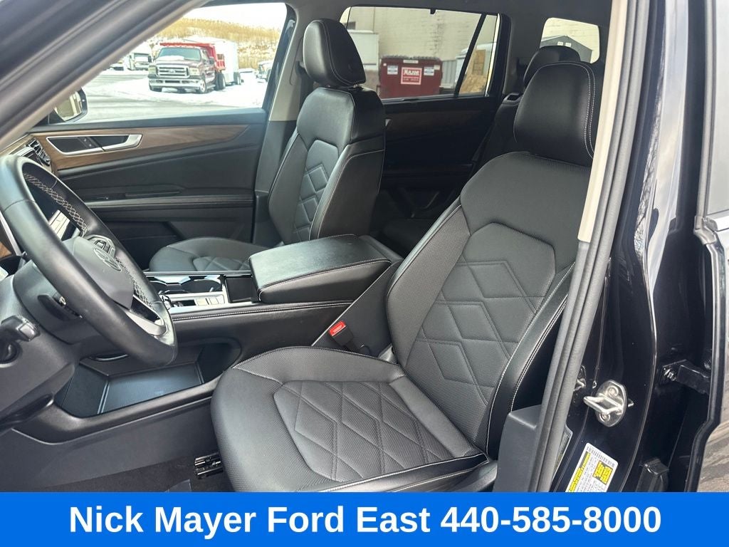 2024 Volkswagen Atlas 2.0T SE w/Technology