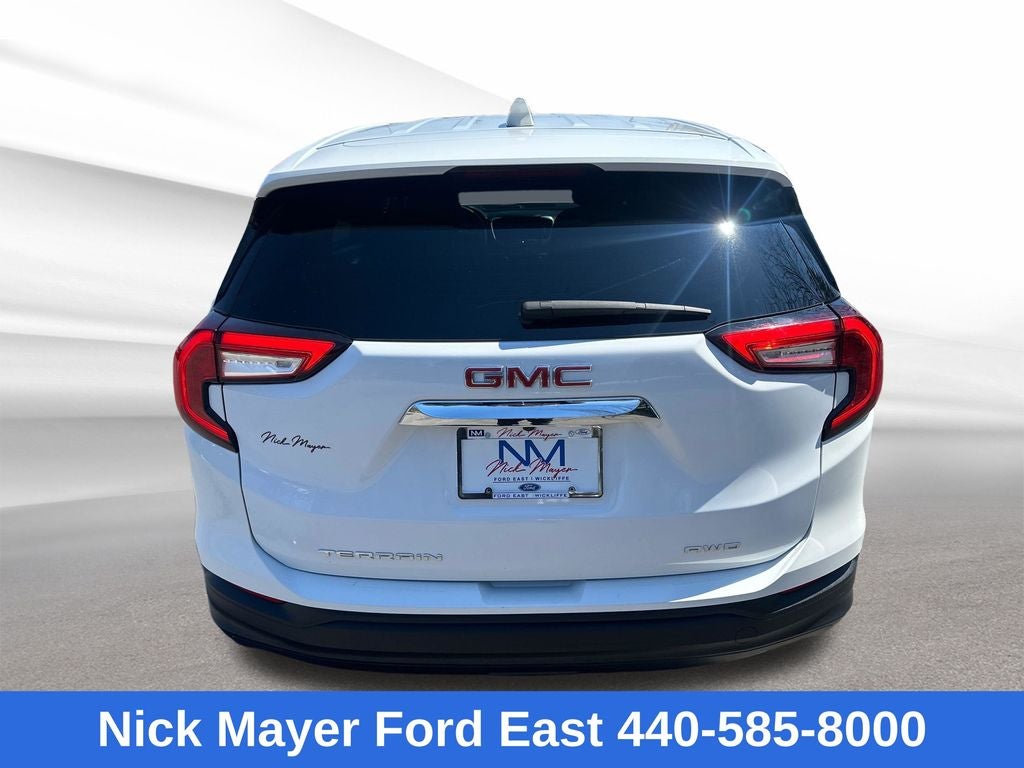 2024 GMC Terrain SLE