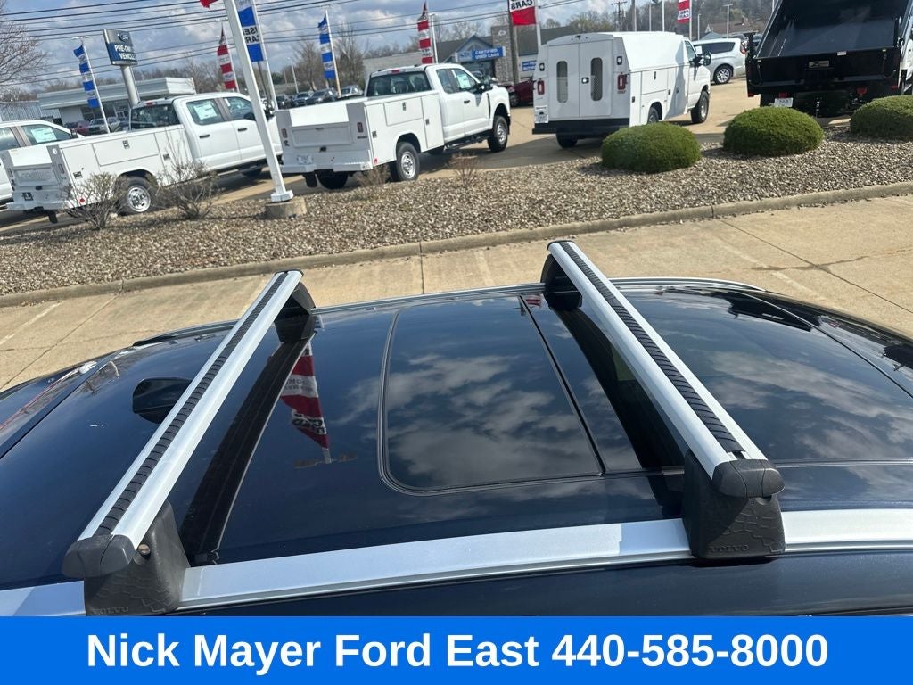 2015 Volvo XC60 T6 R-Design