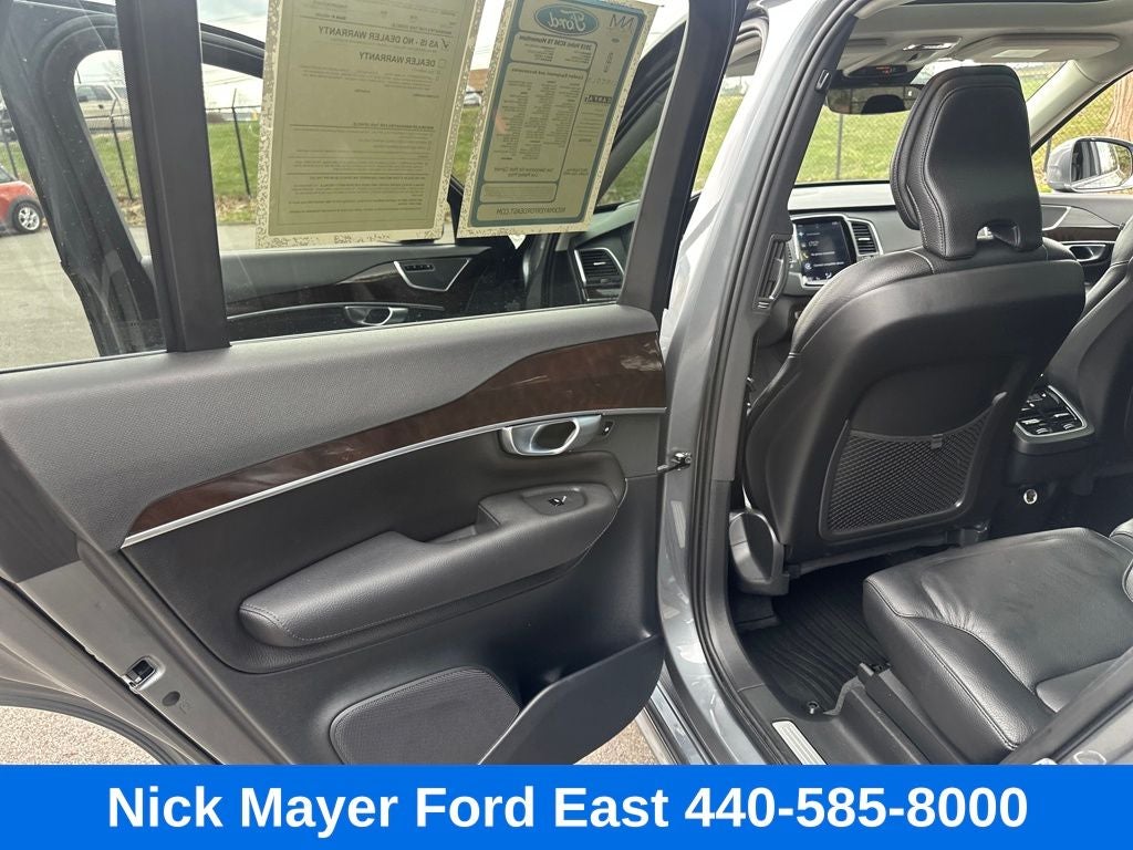 2019 Volvo XC90 T6 Momentum