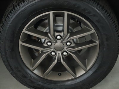 2016 Jeep Grand Cherokee 75th Anniversary Edition