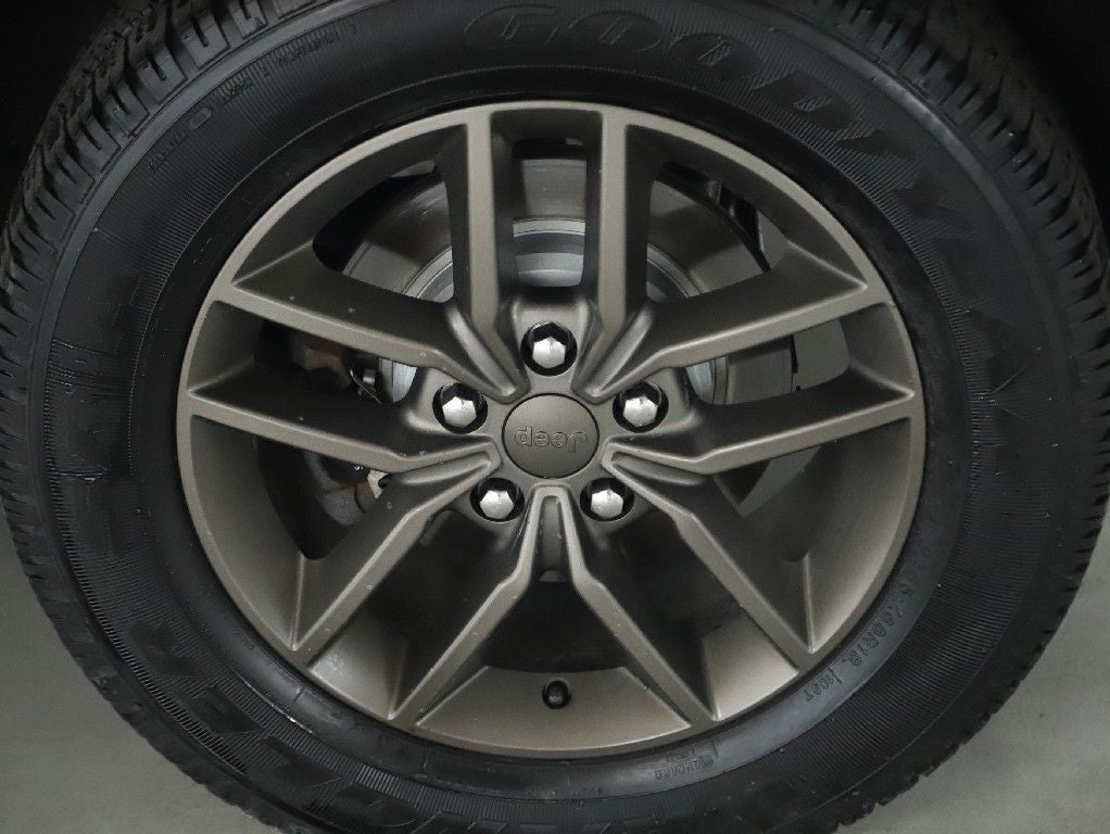 2016 Jeep Grand Cherokee 75th Anniversary Edition