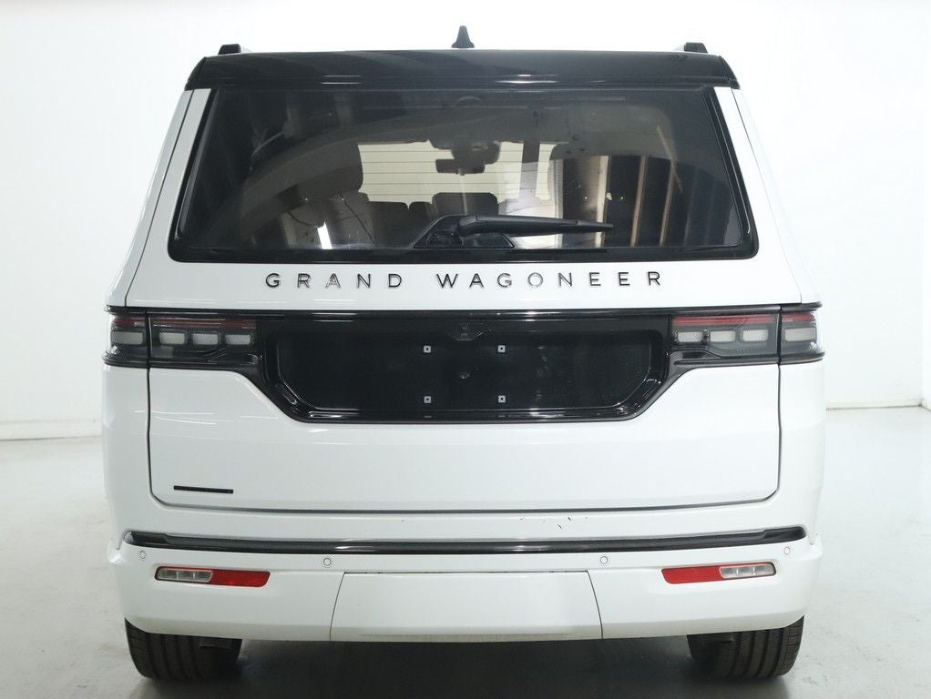 2022 Jeep Grand Wagoneer Series II