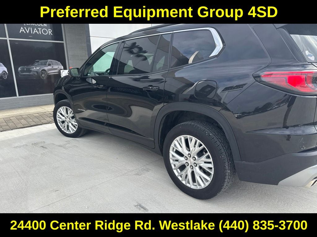 2024 GMC Acadia Elevation