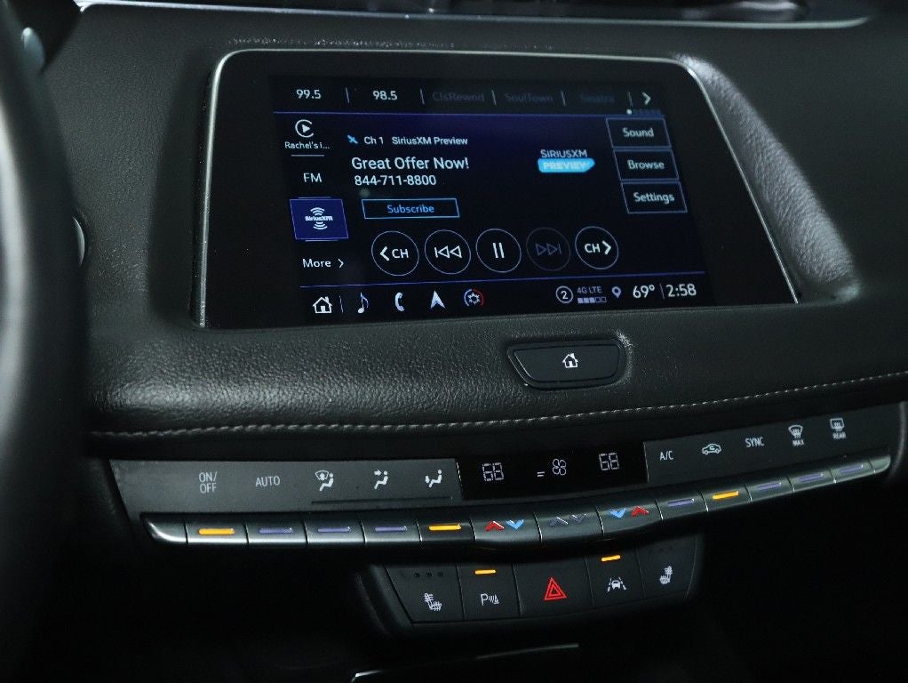 2023 Cadillac XT4 Luxury