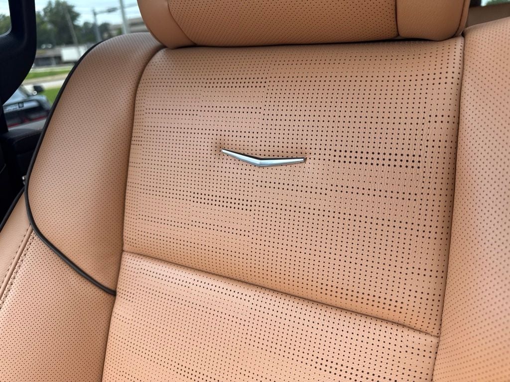 2026 Cadillac Escalade Luxury