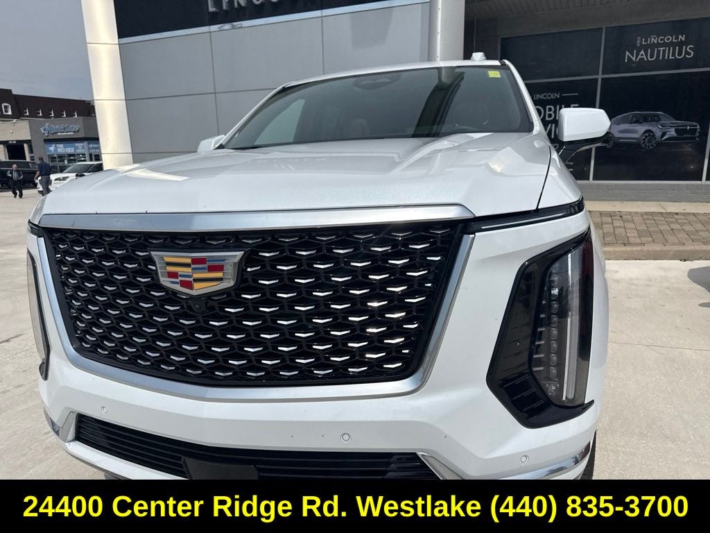 2026 Cadillac Escalade Luxury