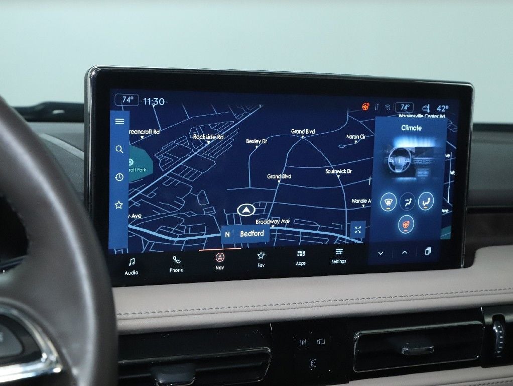 2022 Lincoln Nautilus Reserve