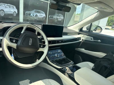 2023 Lincoln Nautilus Black Label